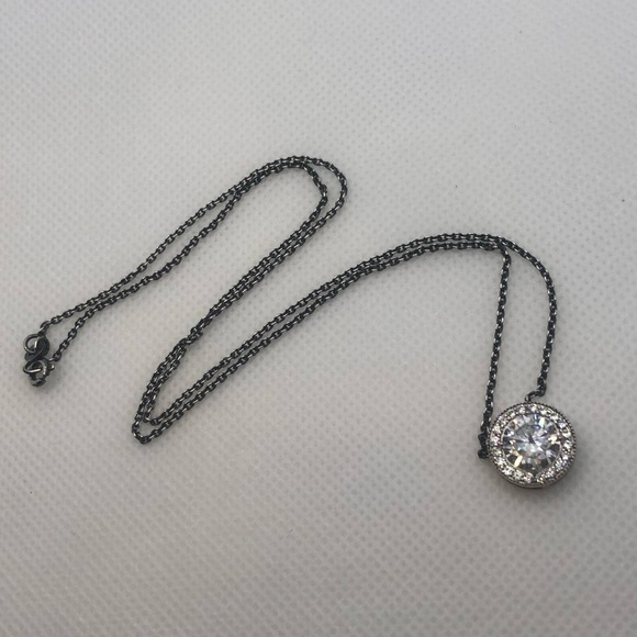 𝅺vintage Sterling Cz Halo Solitaire Pendant w Chain 18” & .5” Pendant - Picture 4 of 8